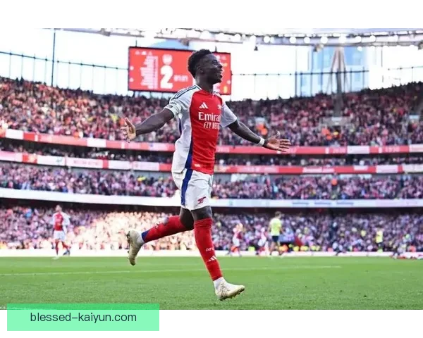 萨卡：融合技术与速度，持续成为球队进攻利器，表现亮眼。