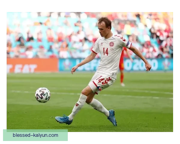 达姆斯高状态回暖，比赛中展现出独特盘带风格