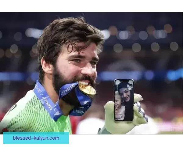 孙兴慜表现稳健，前场多面手的战术价值逐渐显现