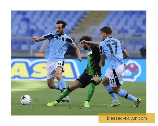 博洛尼亚战术调整持续优化，表现稳健提升球队竞争力